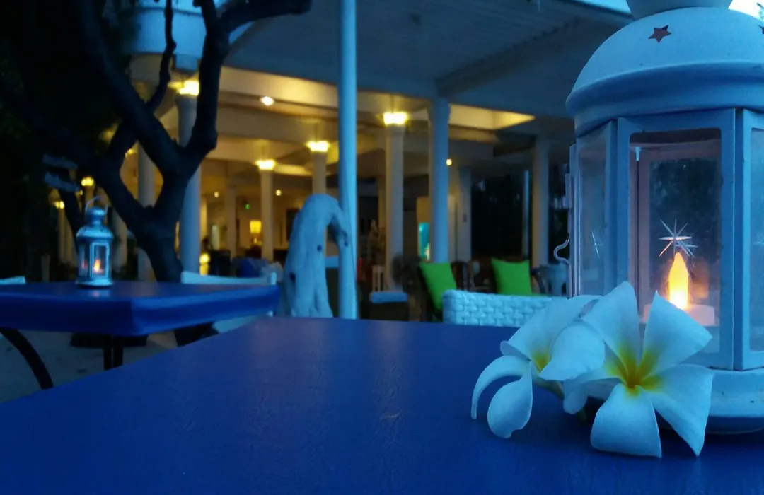 Nern Chalet Beachfront Hotel-1