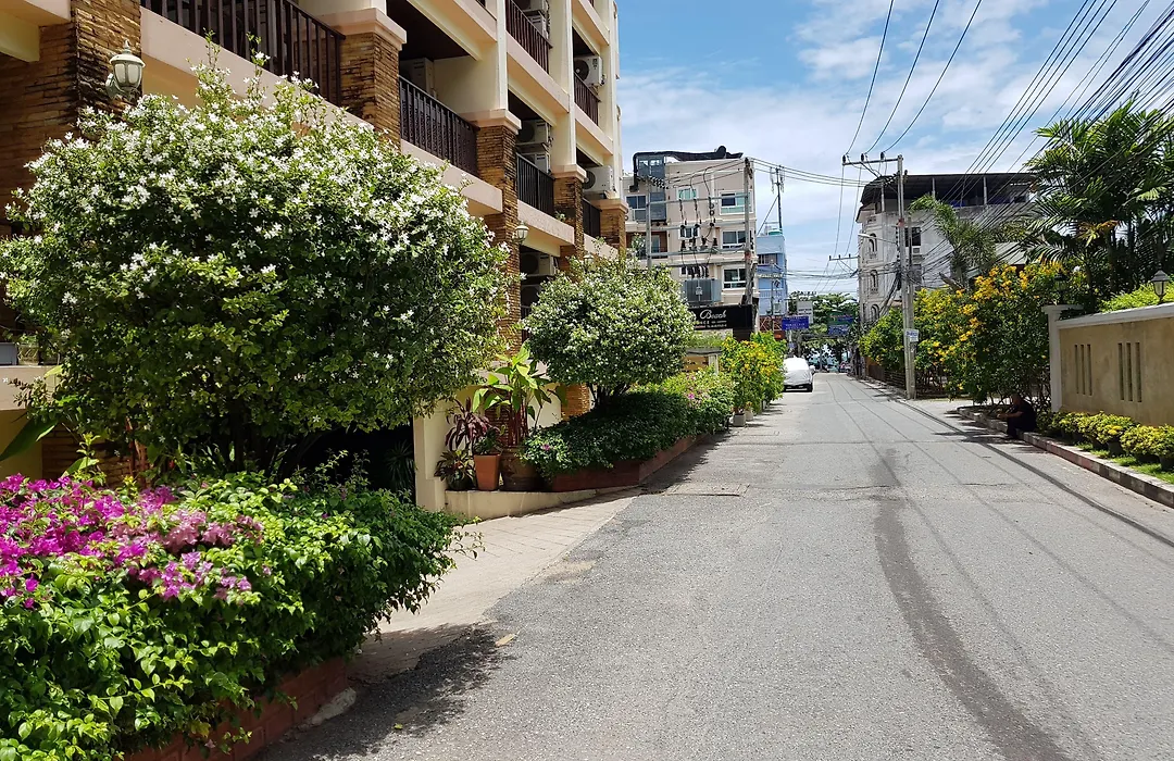 Jomtien Beach Residence-1