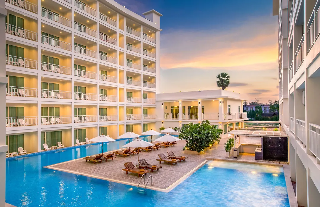 Chanalai Hillside Resort, Karon Beach-1