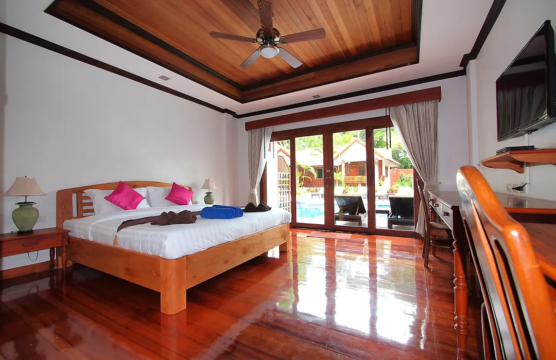 Blue Diamond Resort-1