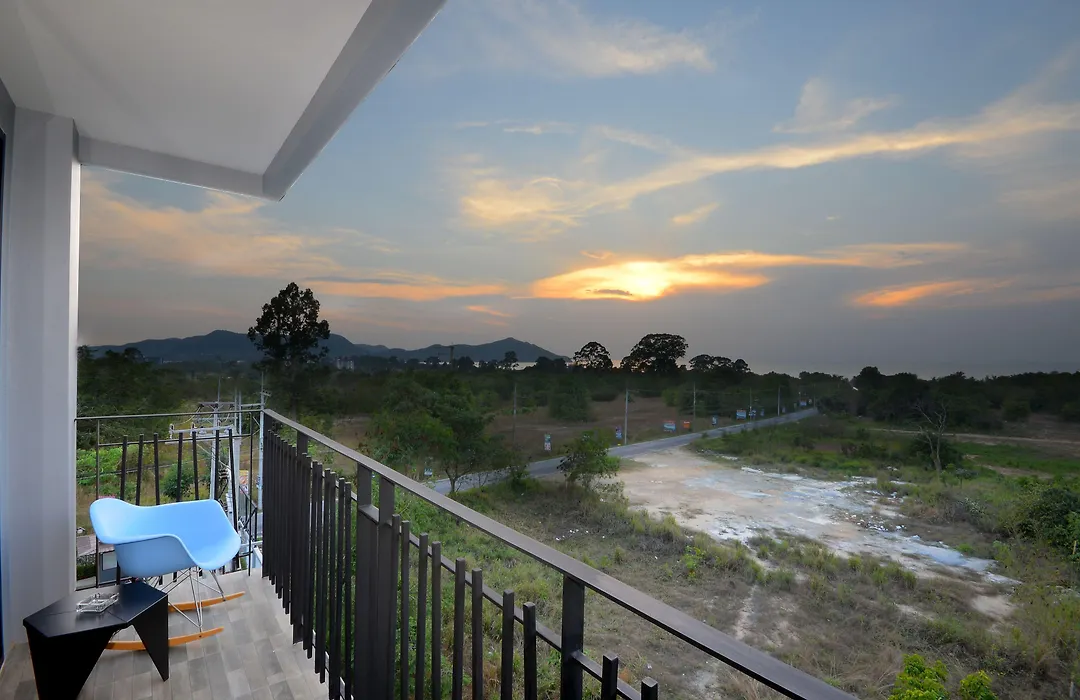The Wind Hotel-1