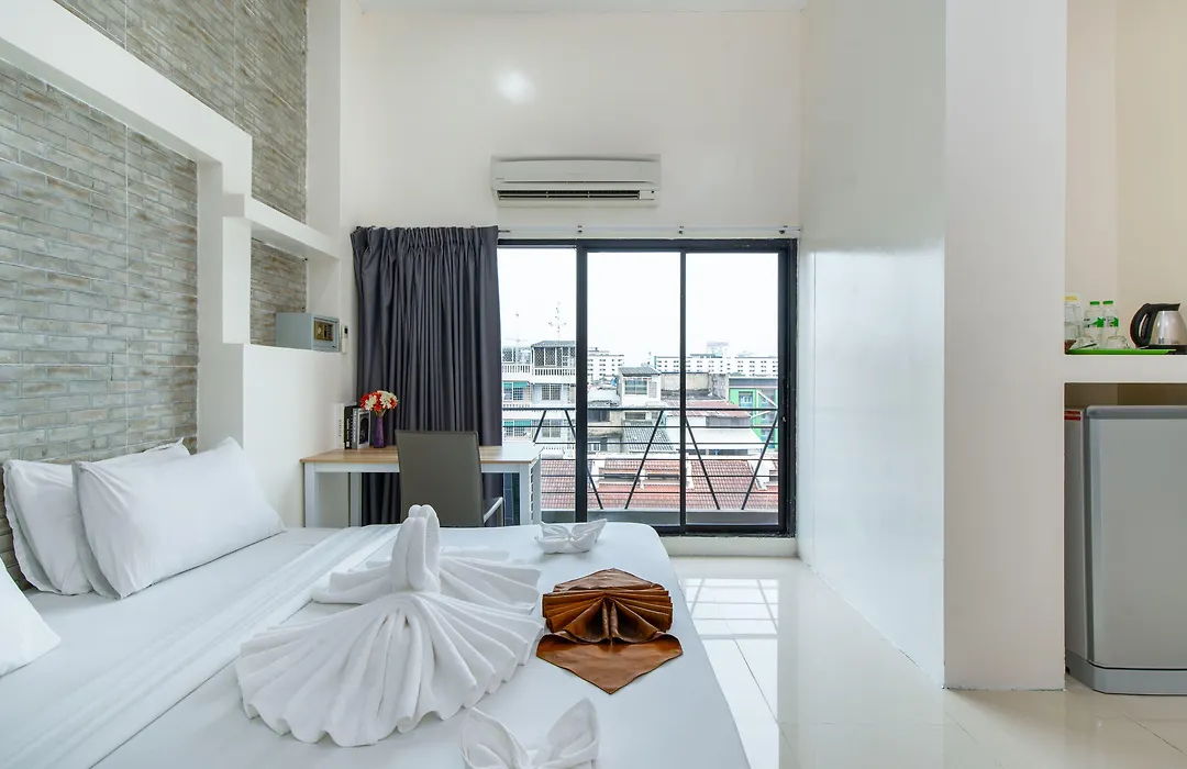 Baron Zotel Bangkok Sha Plus-1