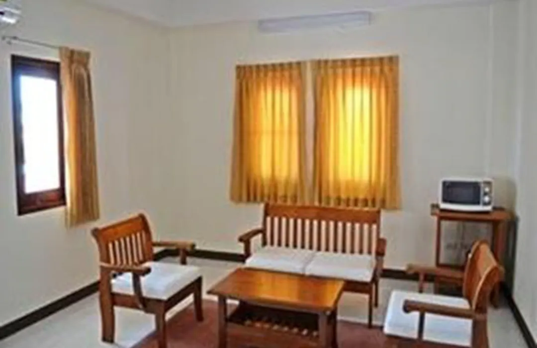 Riverfront Hotel Mukdahan-1