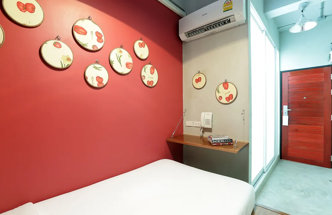 Smile Inn-1