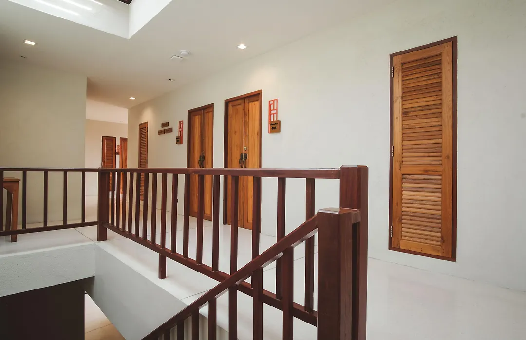 Tapae Gate Villa-1