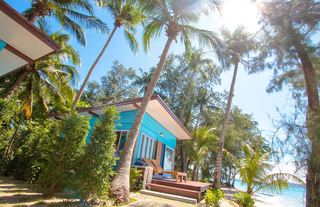 Seafar Resort-1