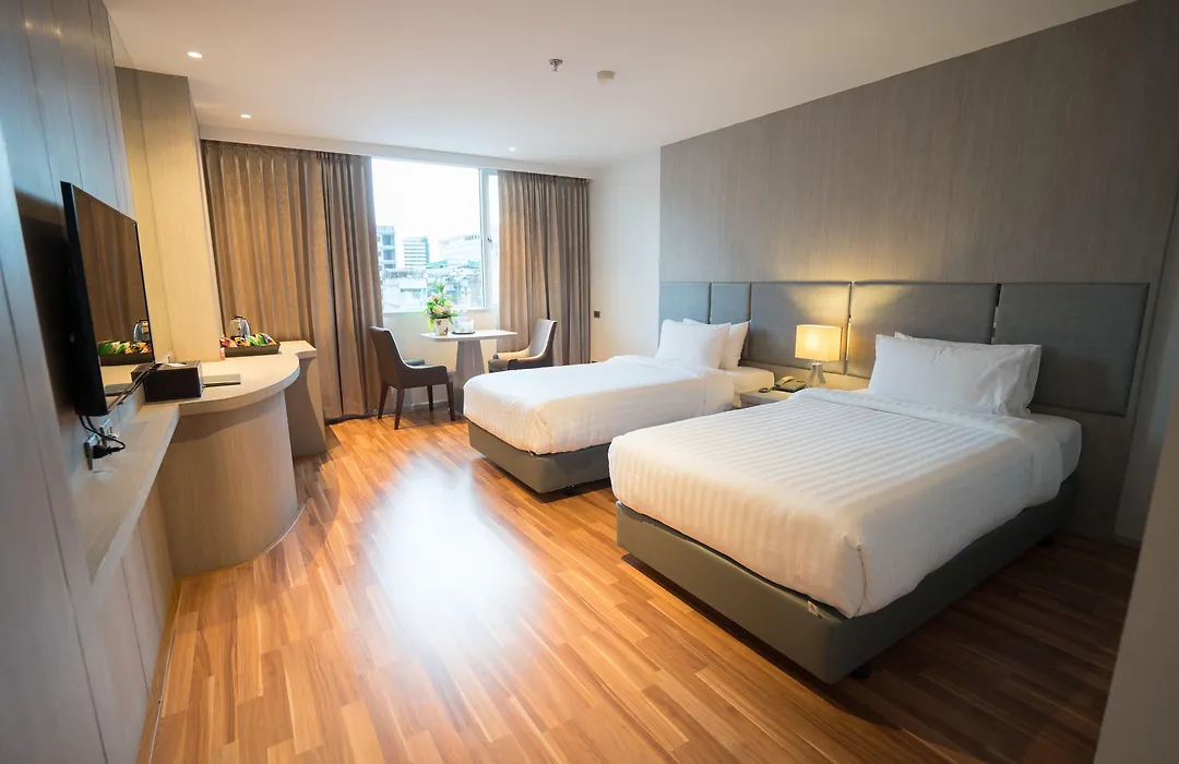 New Season Square Hotel-1