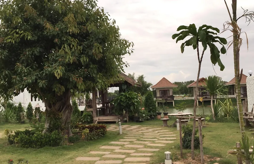 Lemon Resort-1
