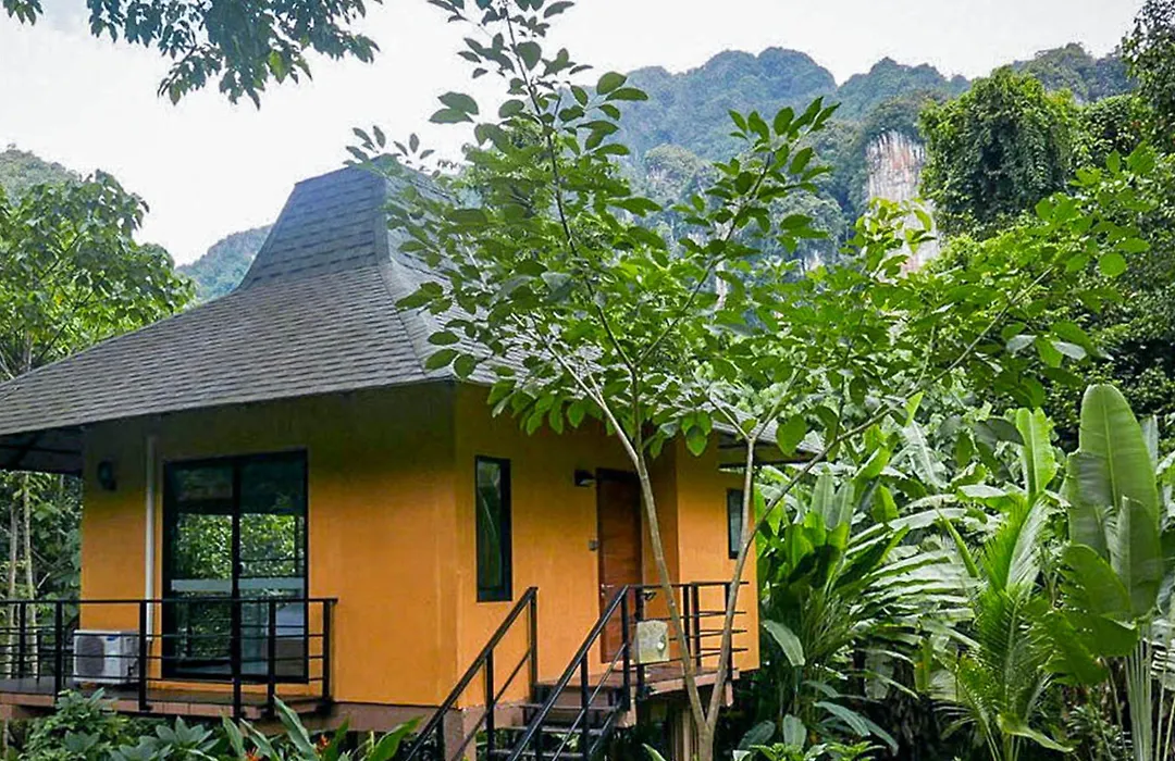 Anurak Community Lodge-1