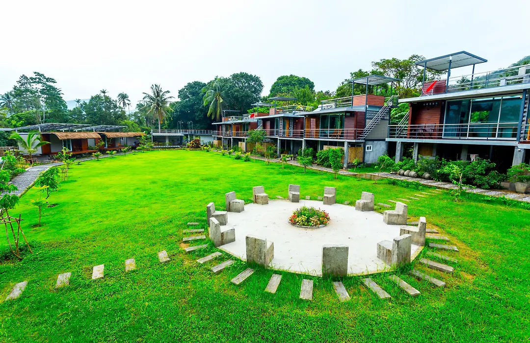 Baan Boom Boxes Eco Friendly Resort-1