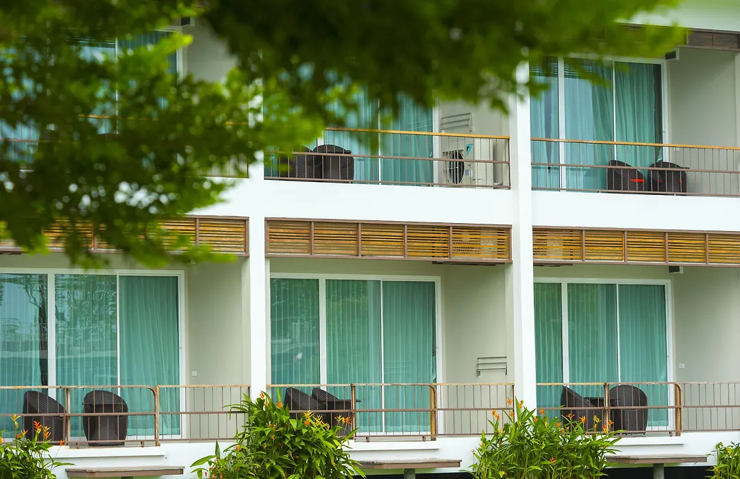 Baan Rim Ao-1