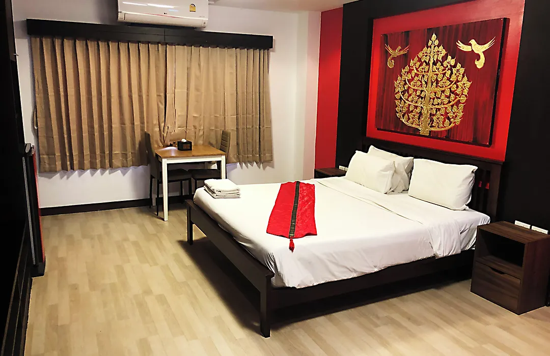 ZIP Hotel&Restaurant-1