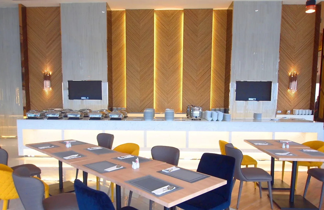 The Quarter Ari By Uhg-1