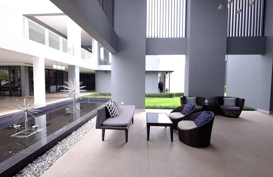 R Photo Hotel-1