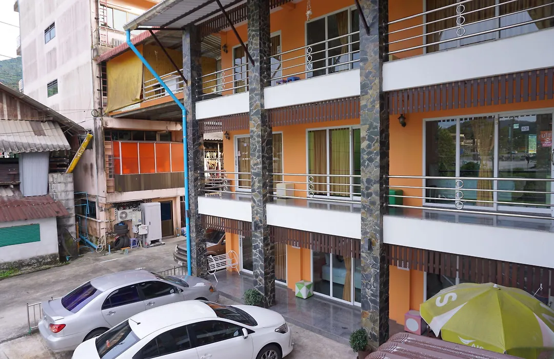 B And B Hotel-1