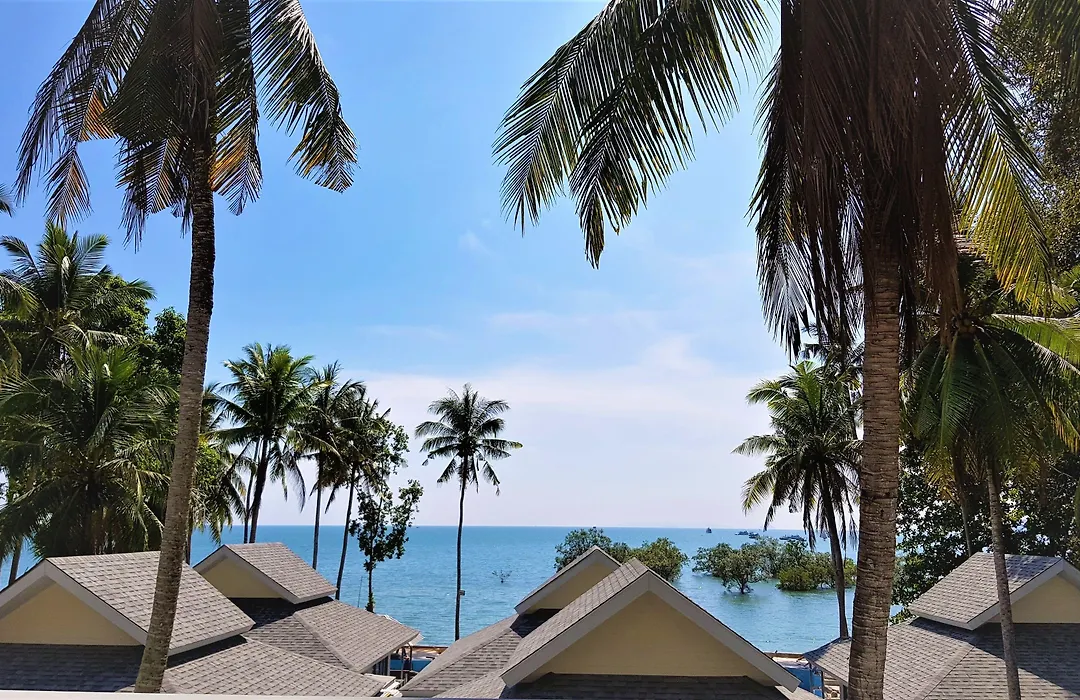 Villa Cha-Cha Krabi Beachfront Resort-1