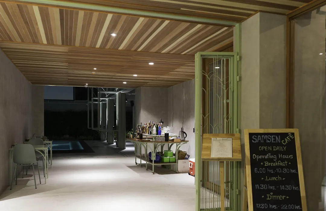 Samsen Street Hotel-1