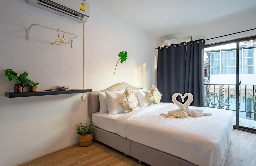 Isara Boutique Hotel And Cafe-1