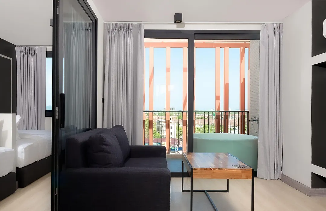 Prime Town - Posh & Port Hotel Phuket-1