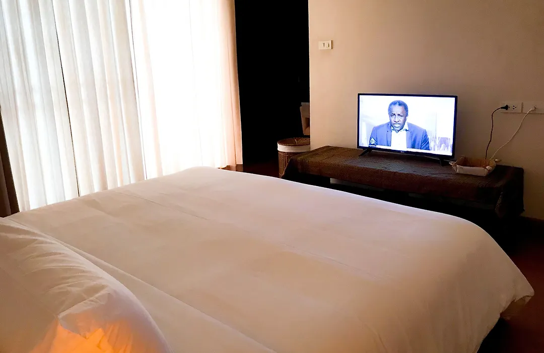Siam Bright Suite-1