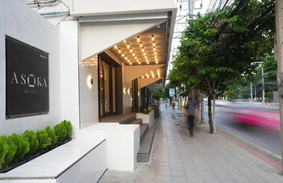 Asoka Hotel At Asoke Makkasan-1