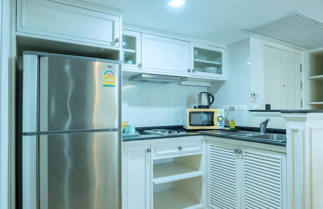 Sabai Sathorn Service Apartment-1