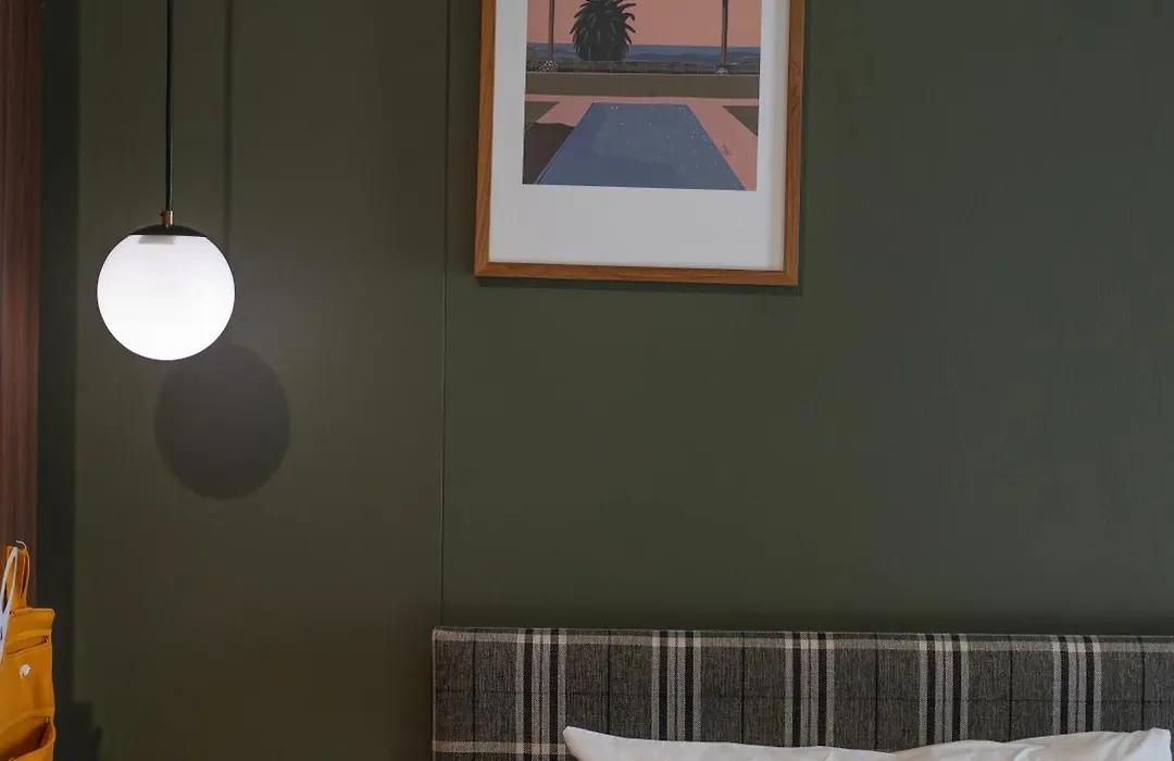 Josh Hotel-1