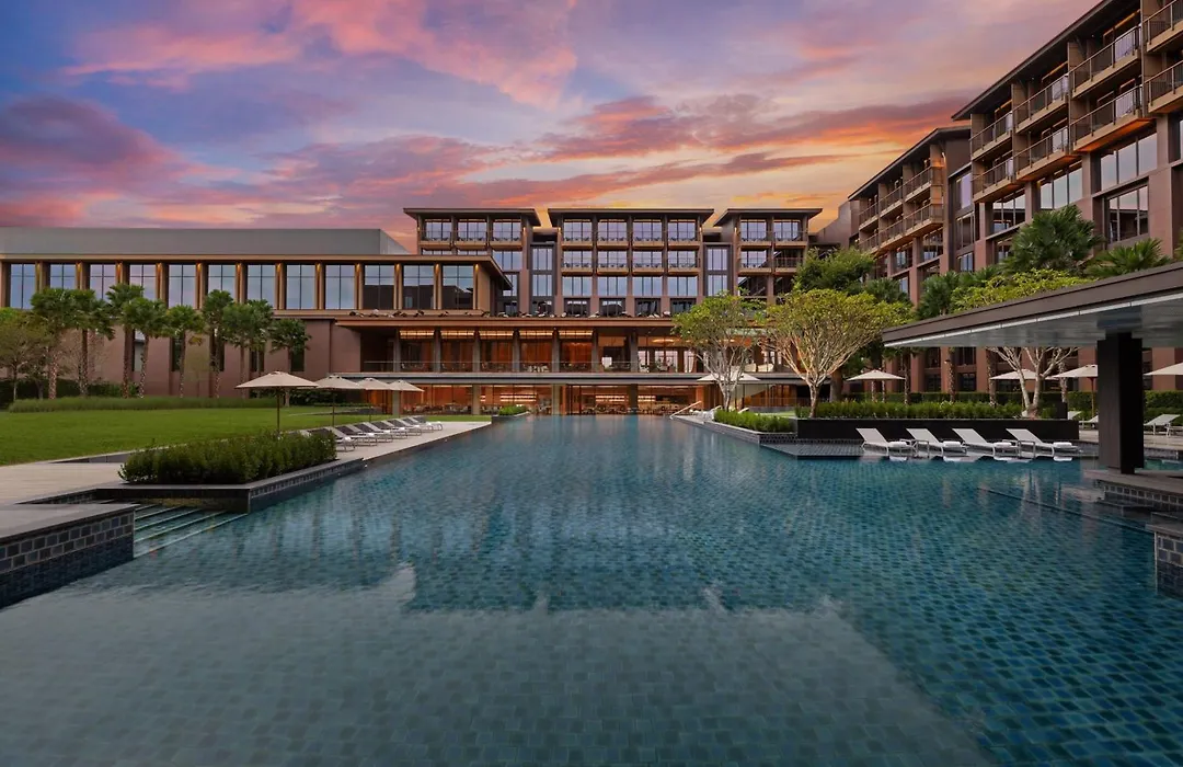 Courtyard By Marriott Bangkok Suvarnabhumi Airport-1
