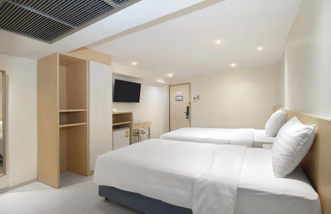 Ten Stars Hotel-1