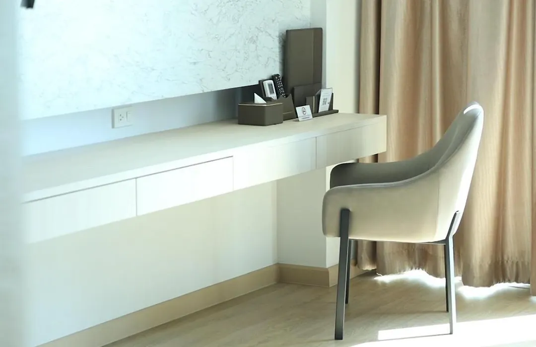 Golden City Rayong Hotel-1