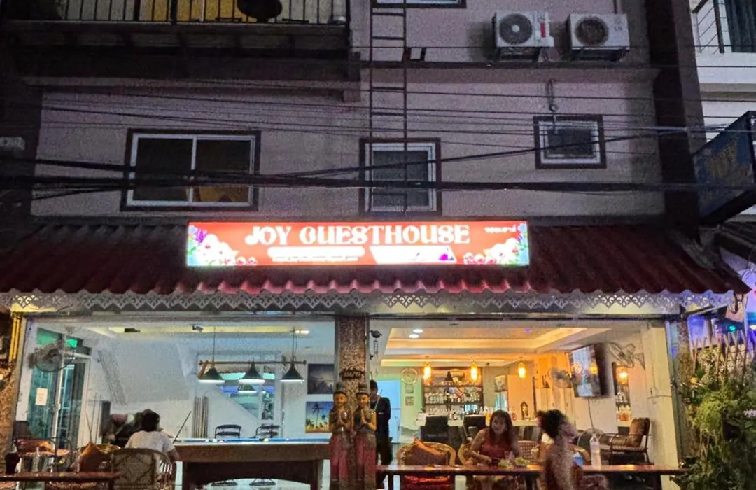 Joy House Jomtien Beach-1