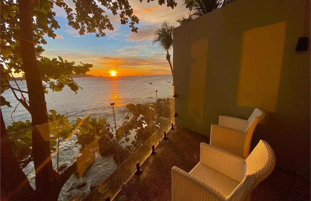 Patong Sunset Villa Phuket-1