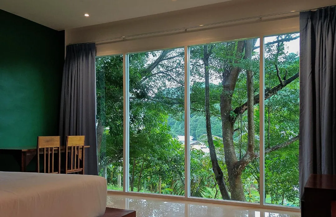 Phi Phi Chang Grand Resort-1