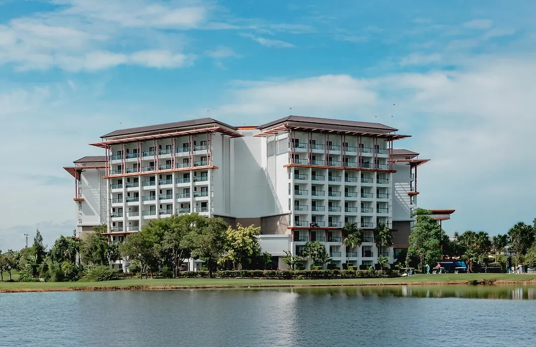 Hilton Bangkok Suvarnabhumi Golf Resort & Spa-1