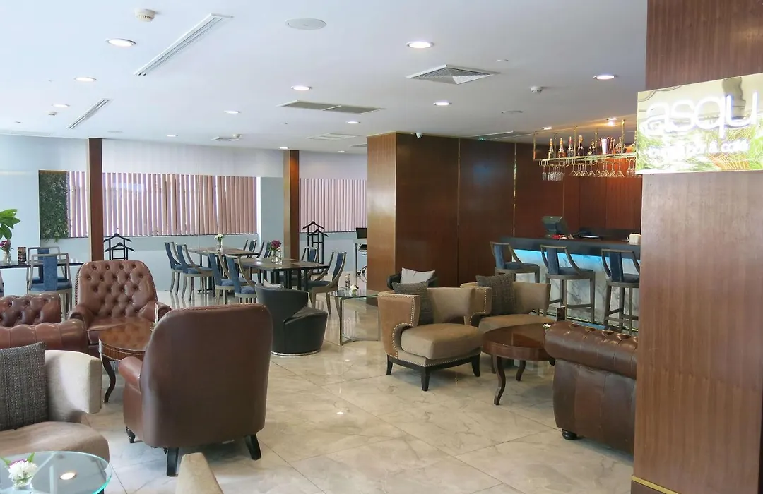 Radisson Suites Bangkok Sukhumvit-1