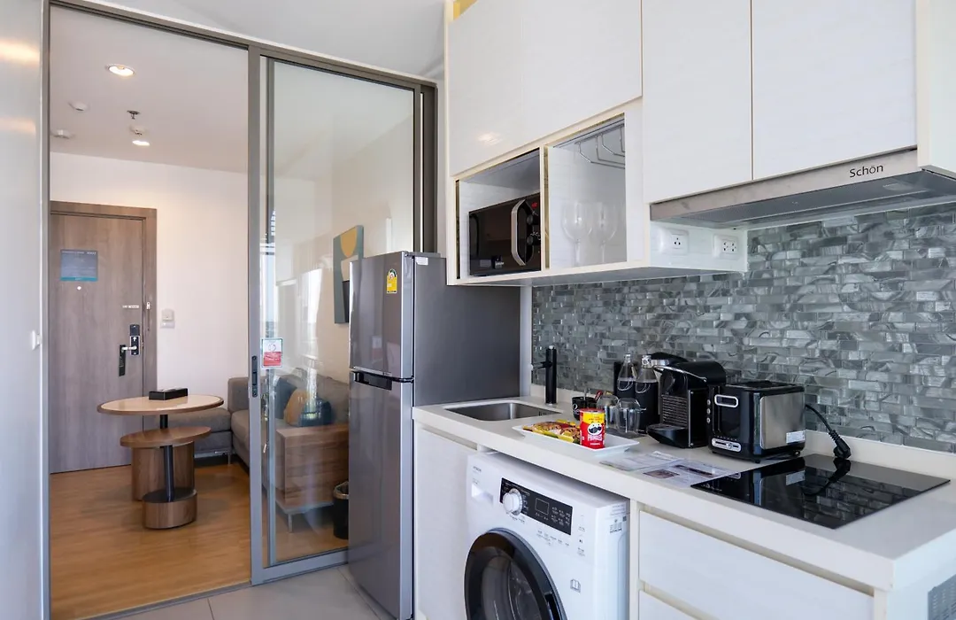 Oakwood Suites Tiwanon Bangkok-1