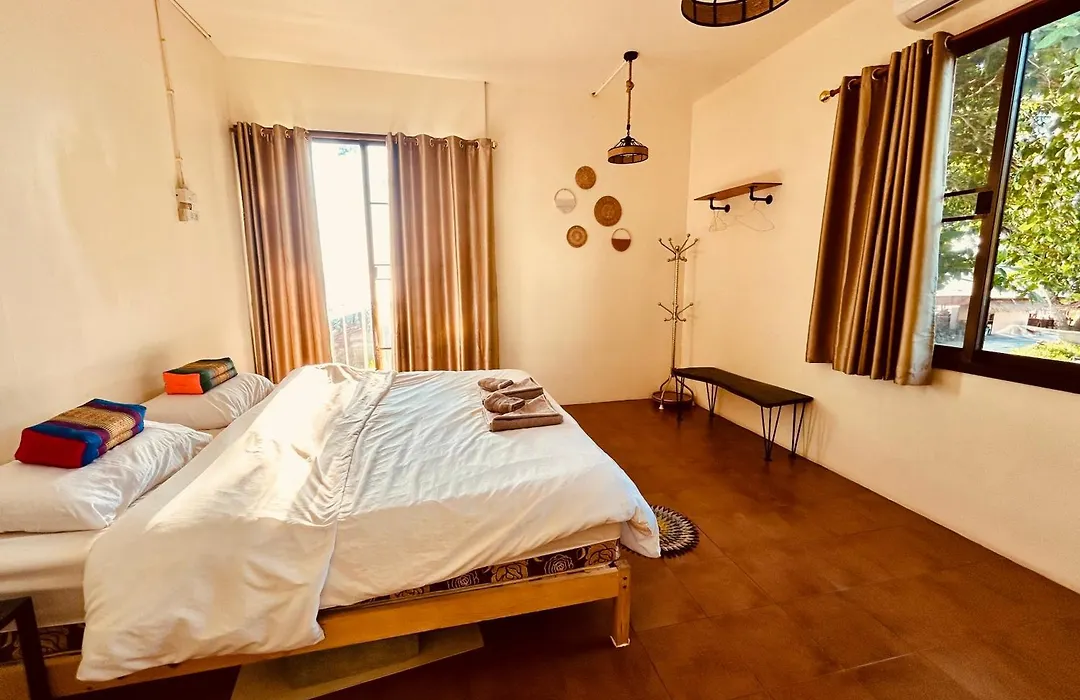 Tchin Tchin Guesthouse-1