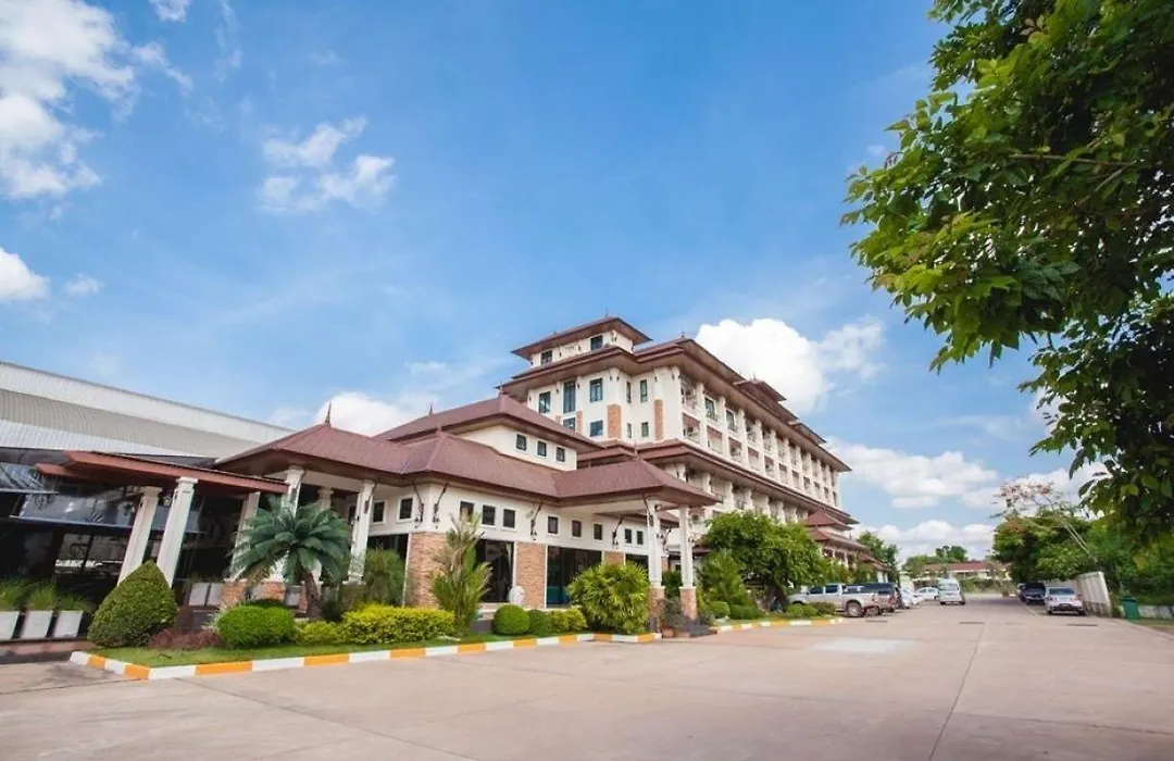 Royal Nakhara Hotel And Convention Centre-1