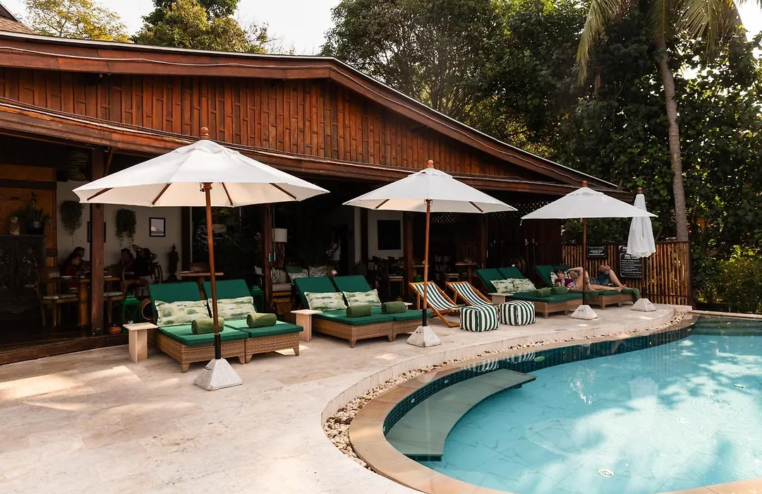 Beyond The Blue Horizon Boutique Bungalows-1