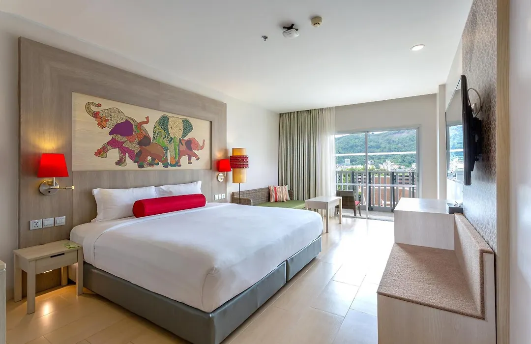 Ramada By Wyndham Phuket Deevana-1