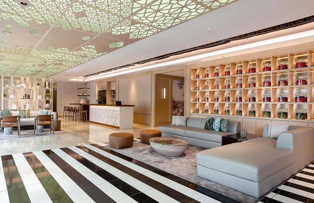 Novotel Living Bangkok Sukhumvit Legacy-1