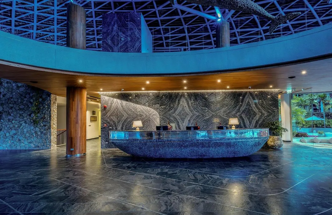 Wyndham Grand Nai Harn Beach Phuket-1