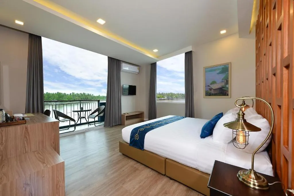 Amphawa Riverfront Hotel-1