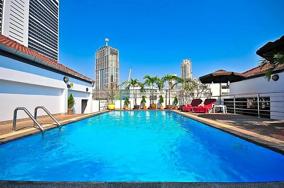 Admiral Suites Bangkok-1