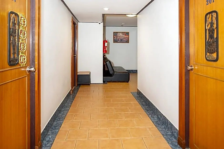 Oyo 288 The Minotel Hotel-1