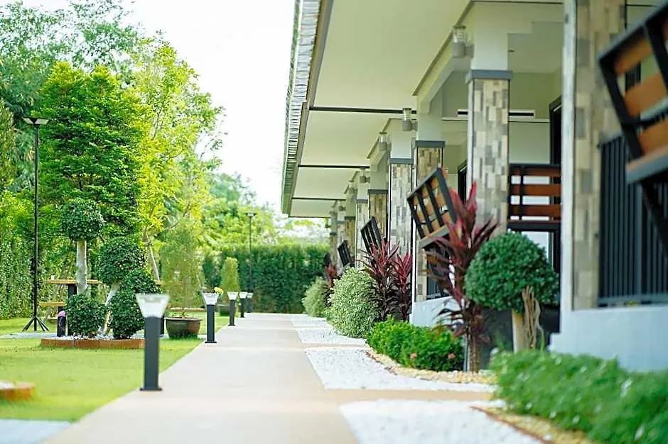 Thai Smile Resort-1