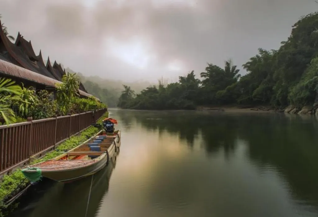 River Kwai Village Hotel-1