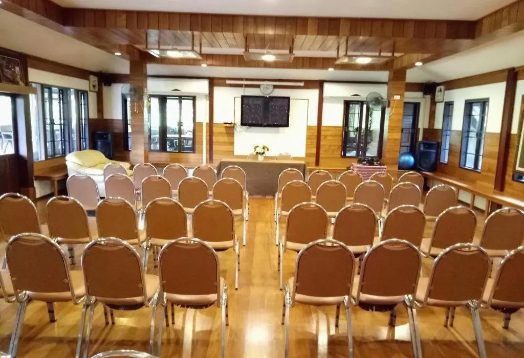 Nicslongstay Hotel-1