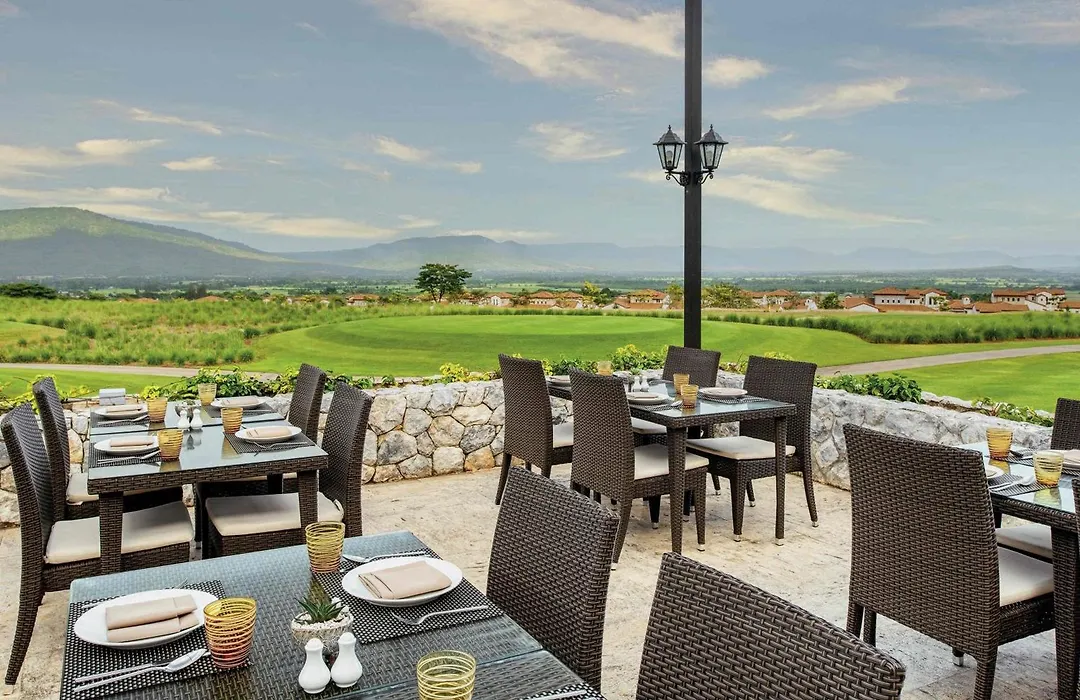 Moevenpick Resort Khao Yai-1