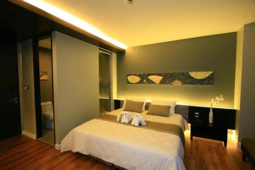 The Bangkok Venice Suite-1